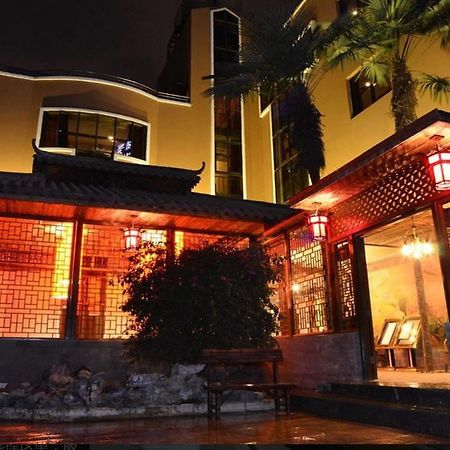 Kunming Green Lake Hostel Esterno foto
